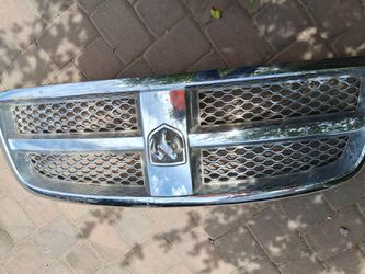 Grill 2012 Dodge Ram 1500
