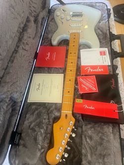 (( FENDER ULTRA ll ))