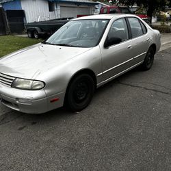 1997 Nissan Altima 