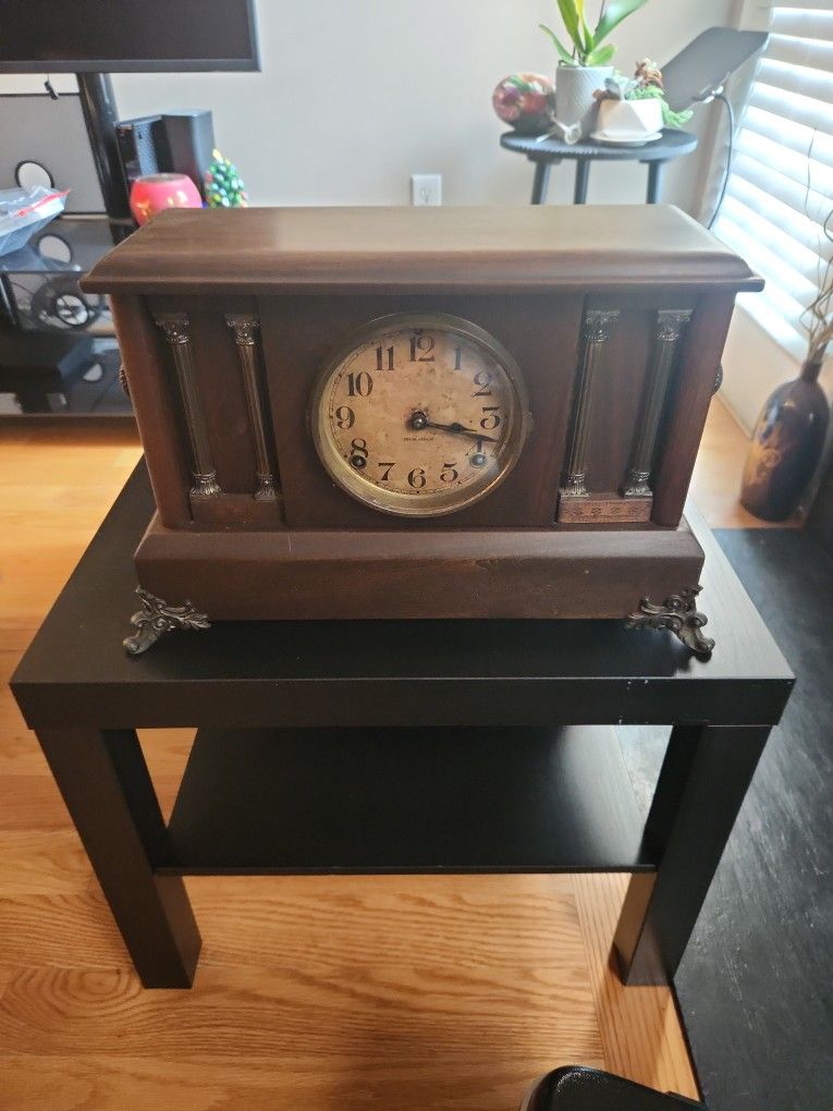 Ingraham Mantle Clock