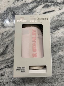Stanley 30 oz Quencher Carry-All Bag