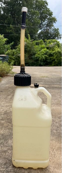 Gas tank