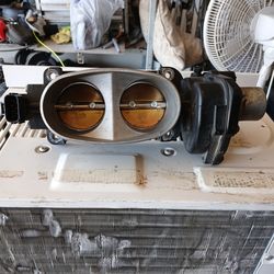 Mustang gt throttle body