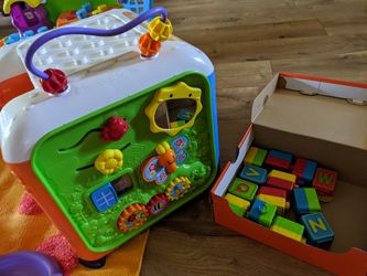 Vtech activity cube