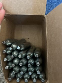 C02 cartridges 12 g