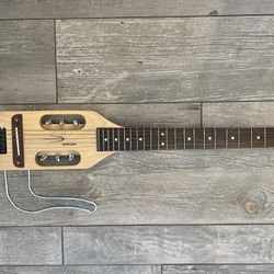 Traveler Ultra Light Travel Guitar (2007) 