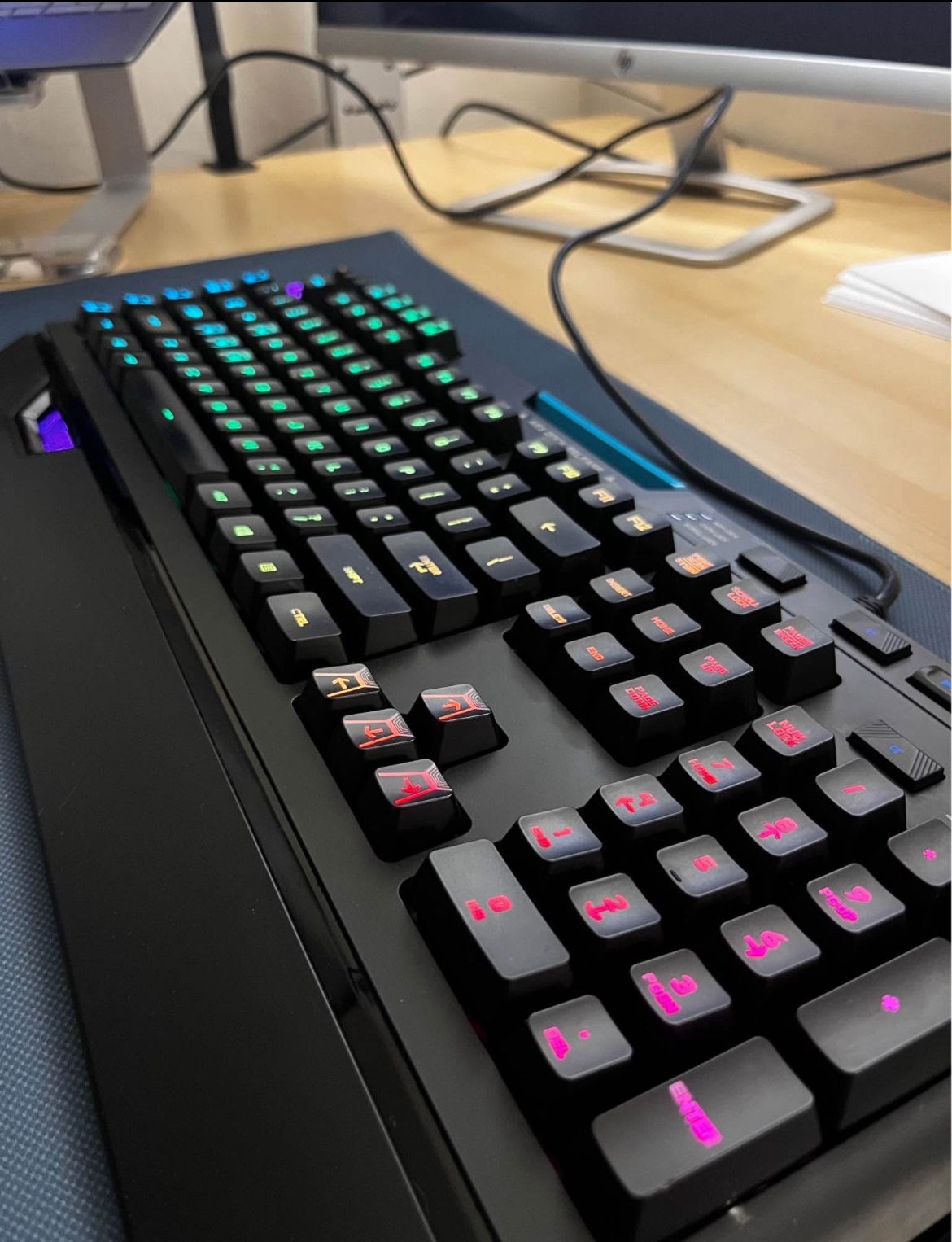 Logitech G910 Mechanical Keyboard