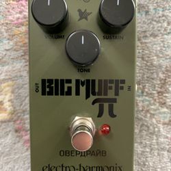 Electro Harmonix - Green Russian Big Muff Pi Fuzz