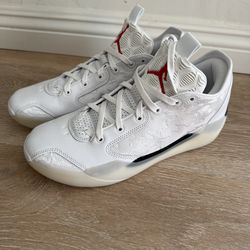 Size 9 - Brand New Air Jordan 39 Sol - White & Red