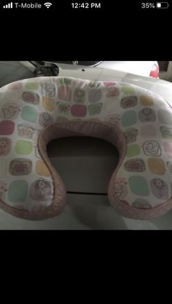Baby feeding pillow