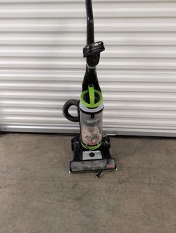 Vacuum Cleaner! Bissell Swivel! Work Perfectly!