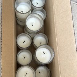 20 Pack Warm White Unscented Clear Glass Filled Votive Candles. Hand Poured Wax Candle Ideal Gifts for Aromatherapy Spa Weddings Birthdays Holidays Pa
