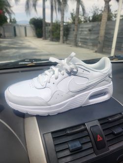 Nike shoes athletic