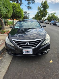 Hyundai Sonata 2011
