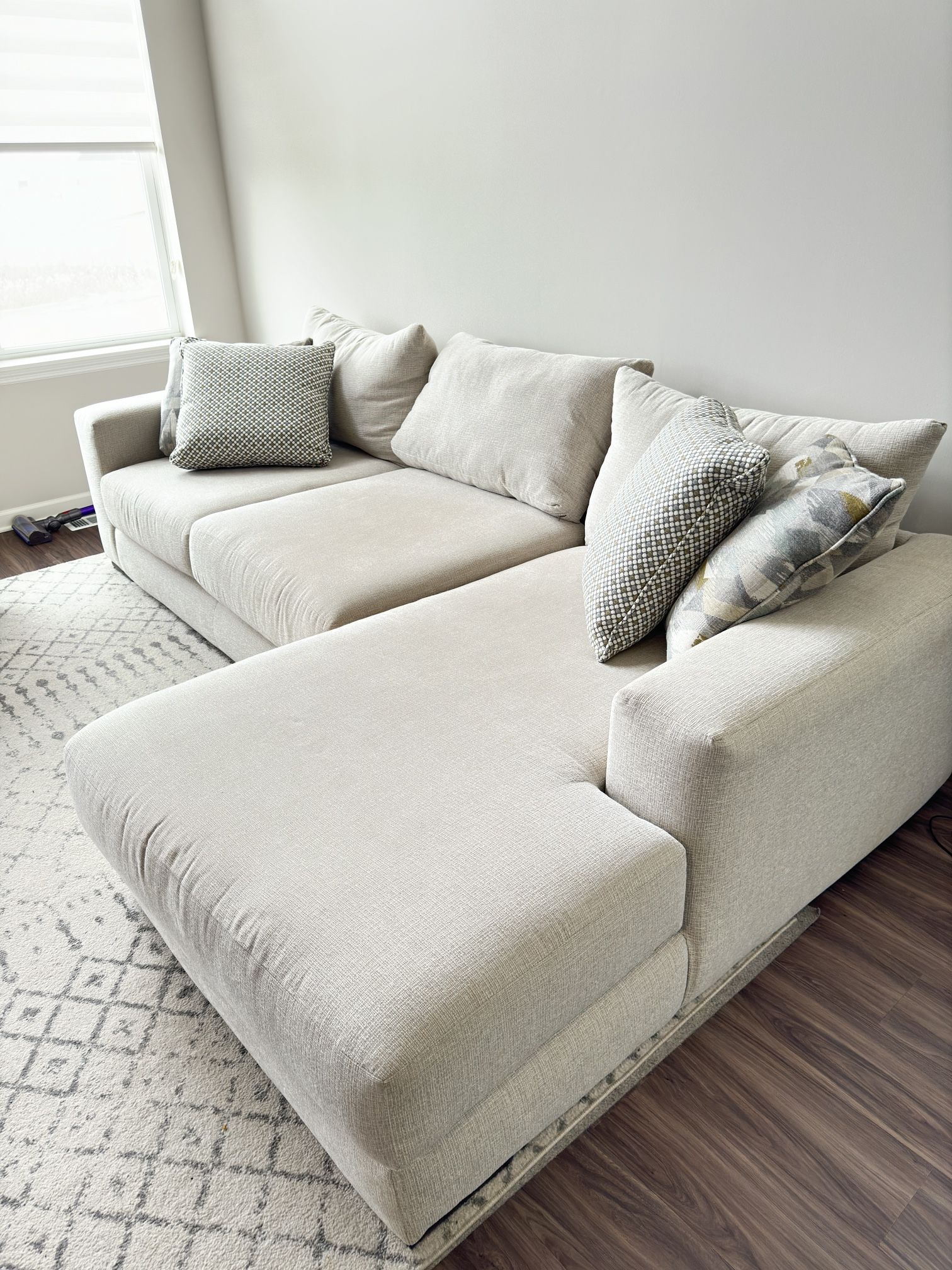 Fabric Sofa With Chaise