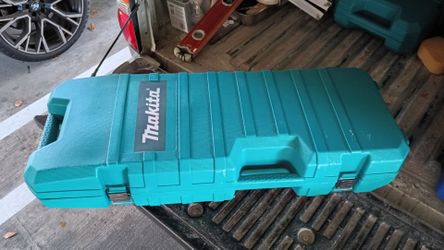 Makita