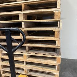 PALLETS 