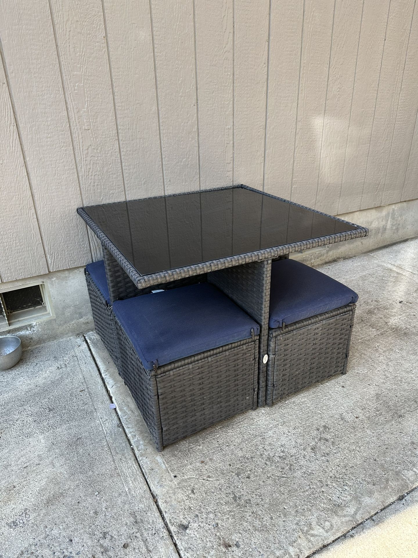 Outside Patio Table & Chairs Set