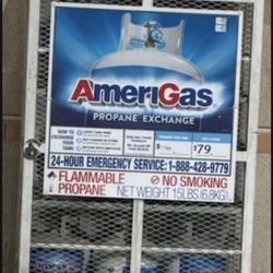 Propane Tank New Full * No Exchange Needed $40 Total  (Retail $70) (2 TANKS for $70)