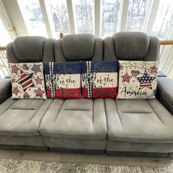 4 Patriotic Pillows