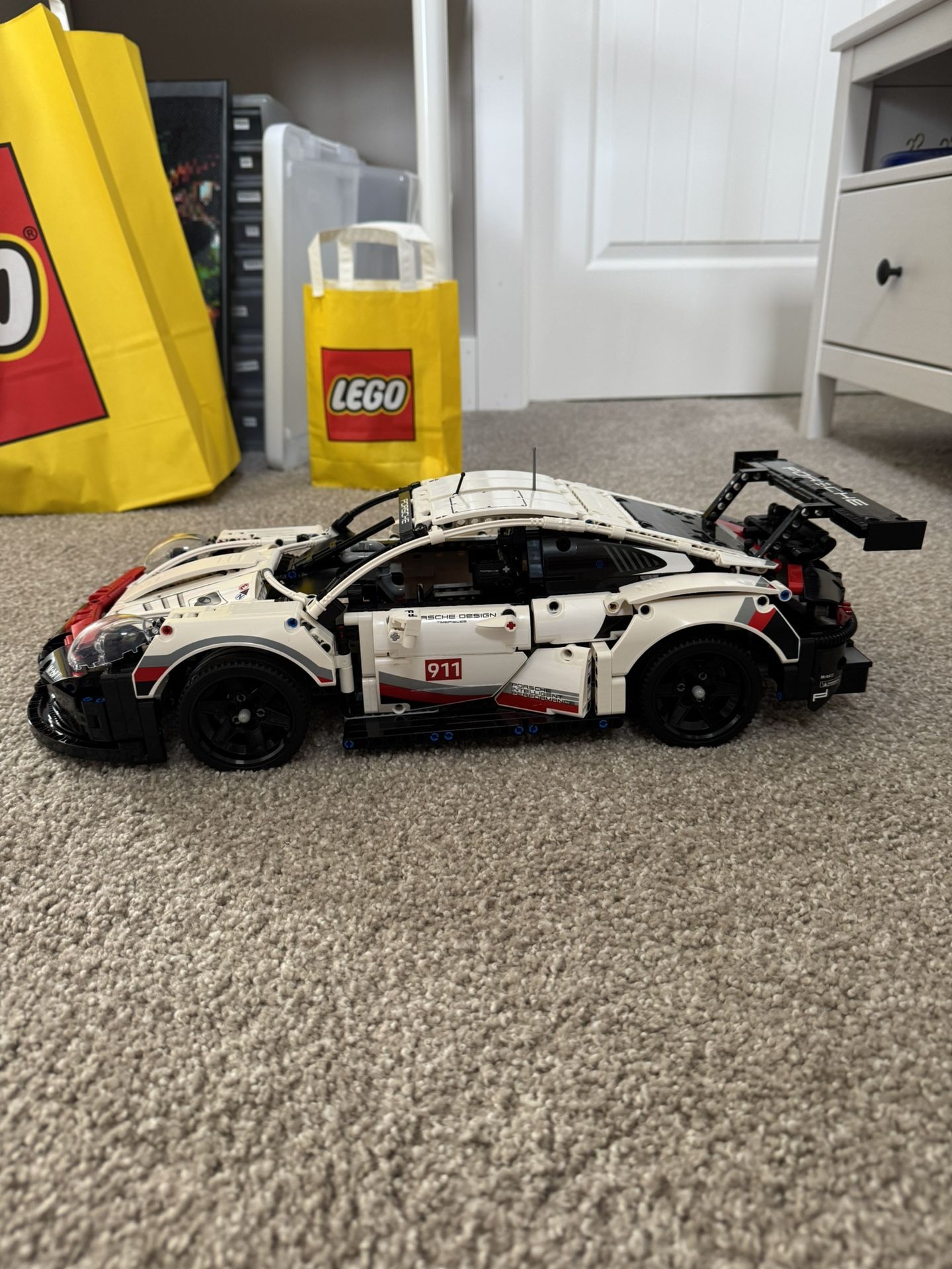 Lego Technic 42096 Porsche 911 RSR