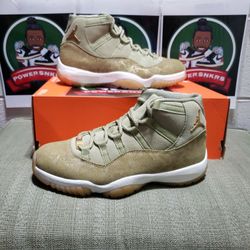 WMNS AIR JORDAN 11 RETRO 