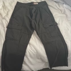 Levi’s Cargo Pants