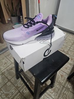 Nike Air Max 270