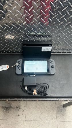 Nintendo Switch Handheld Video Game Console System HAC-001(-01) V2