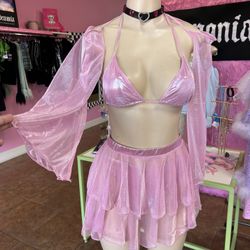 Beyond Wonderland Outfits