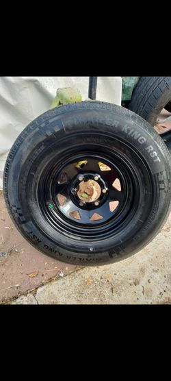 Trailer rim and tire st225/75/15