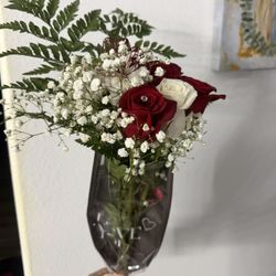 Small Boquets 5 Roses With Diamonds