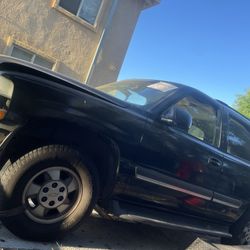 Chevrolet Tahoe Part Out 