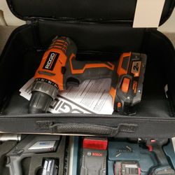 Like New Ridgid R(contact info removed) 18 Volt Drill With Battery 