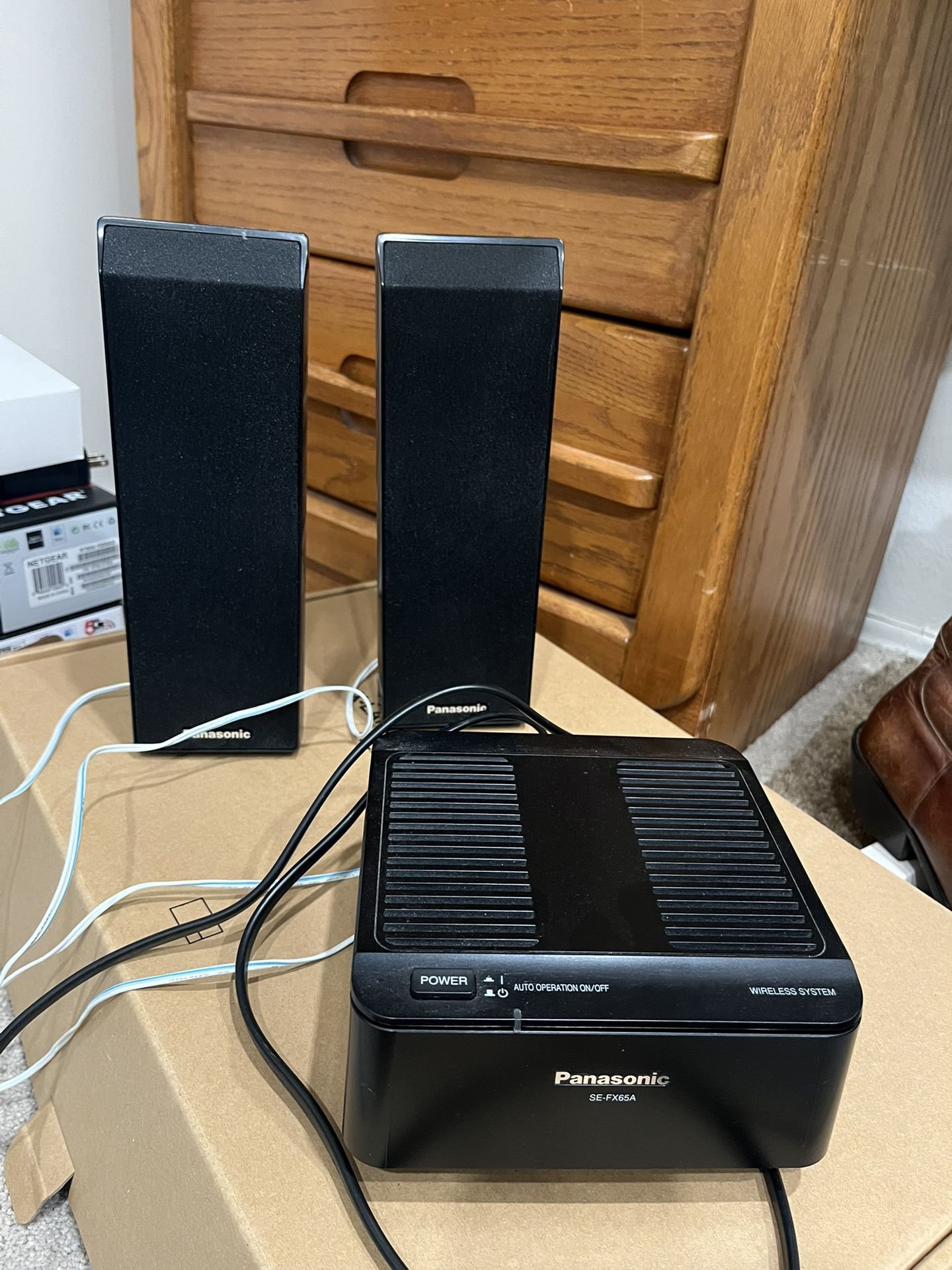 Panasonic Upright Speakers With Wireless Receiver