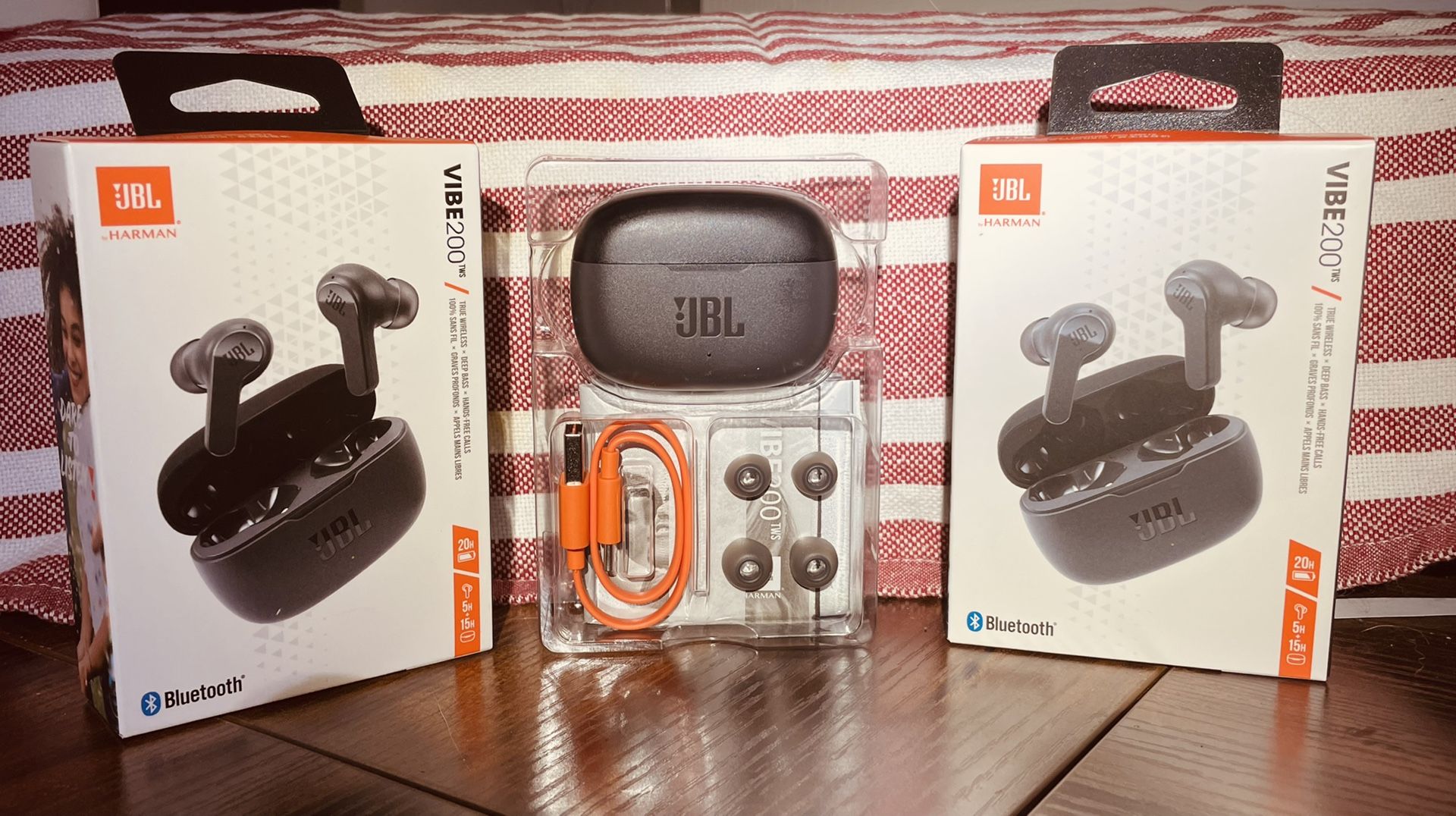 JBL Vibe 200TWS