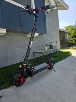 Electric Scooter With Seat