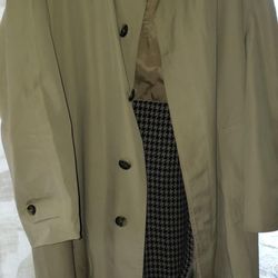 VGC Men’s 40s Lined Trench Coat. (vintage)
