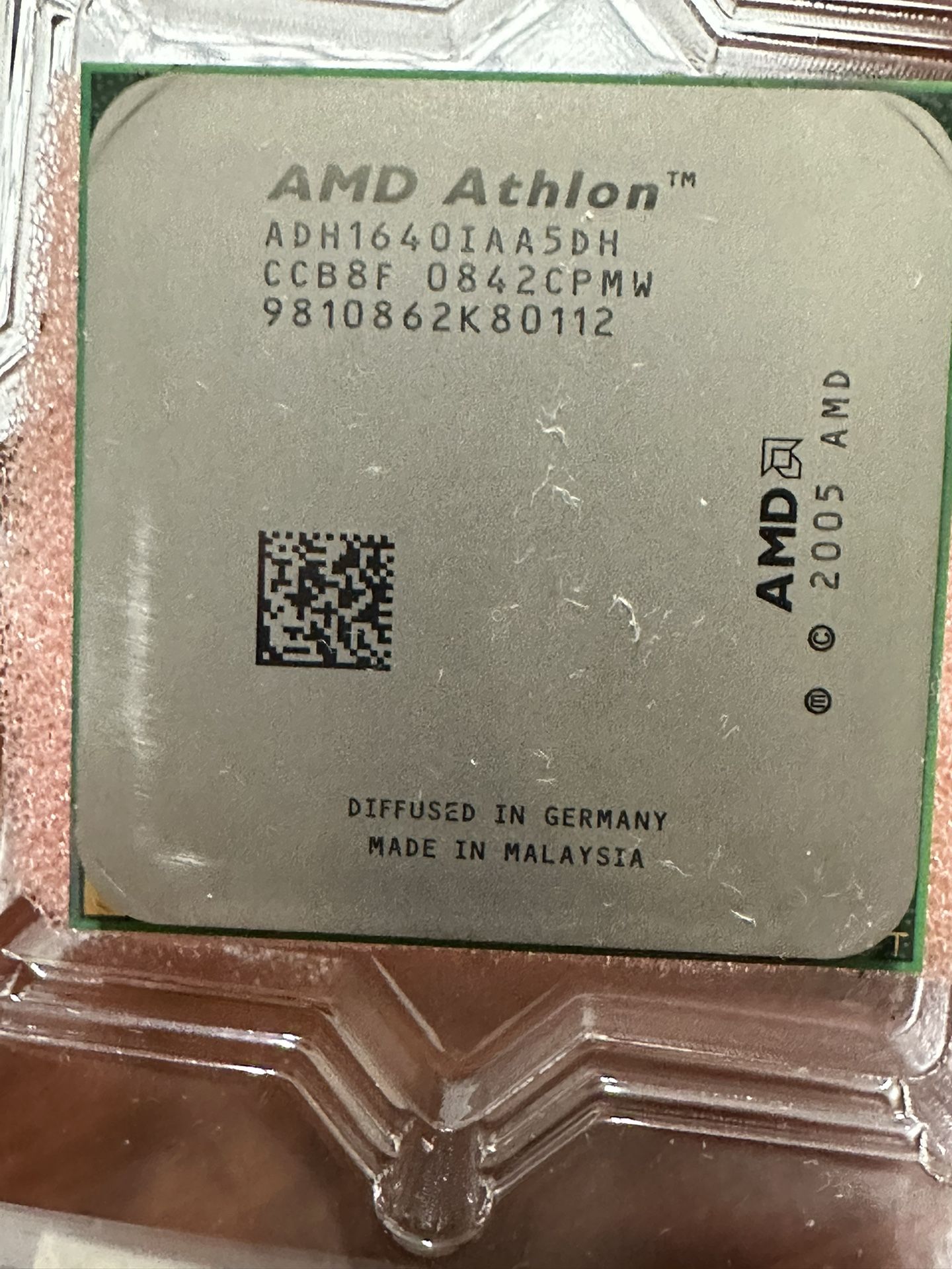AMD Athlon 64 LE-1640 2.6 GHz - ADH1640IAA5DH Socket AM2