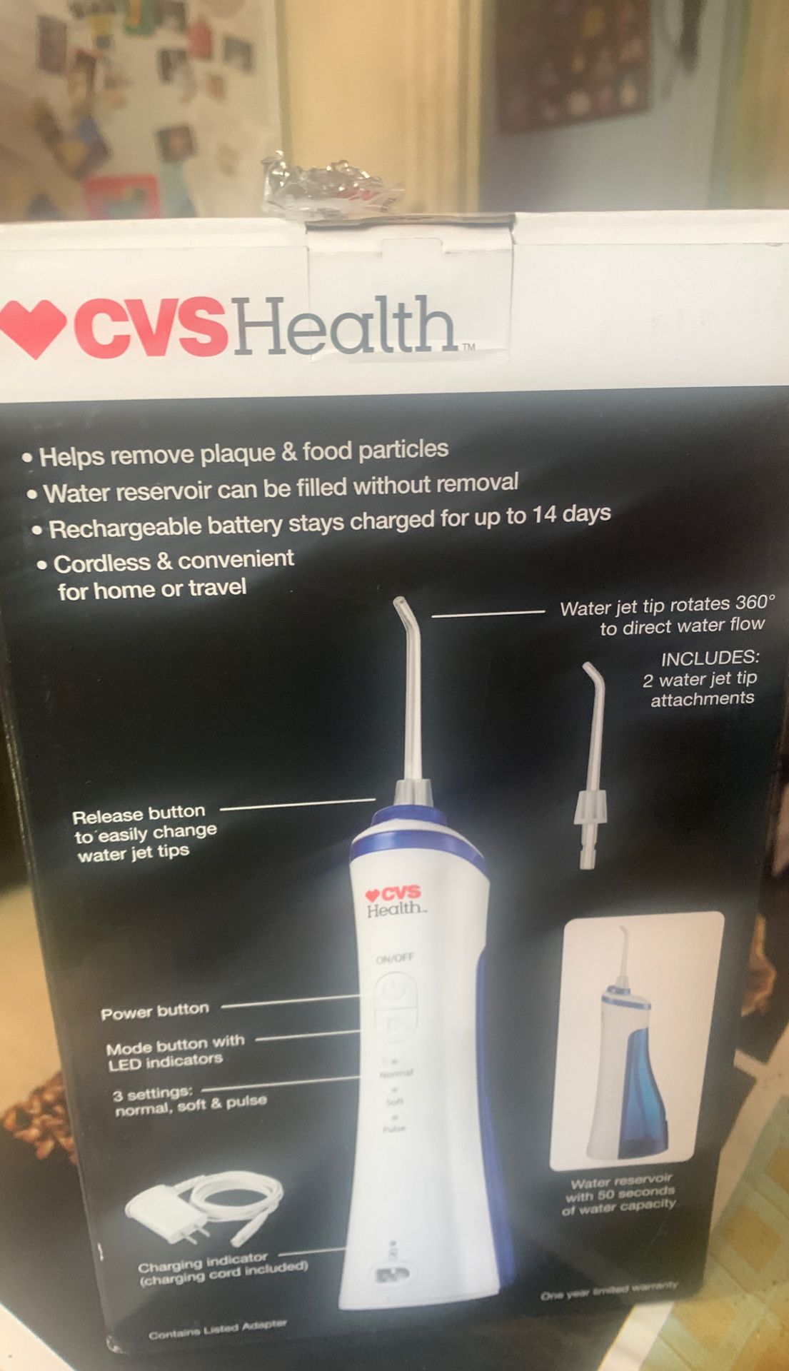 Rechargeable cordless water flossing system