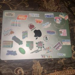 Mac Book