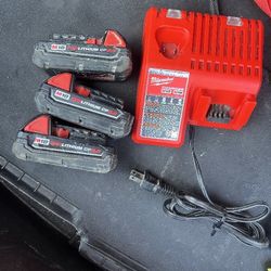 Milwaukee M18 Baterias Y Cargador $100 Firme Precio 