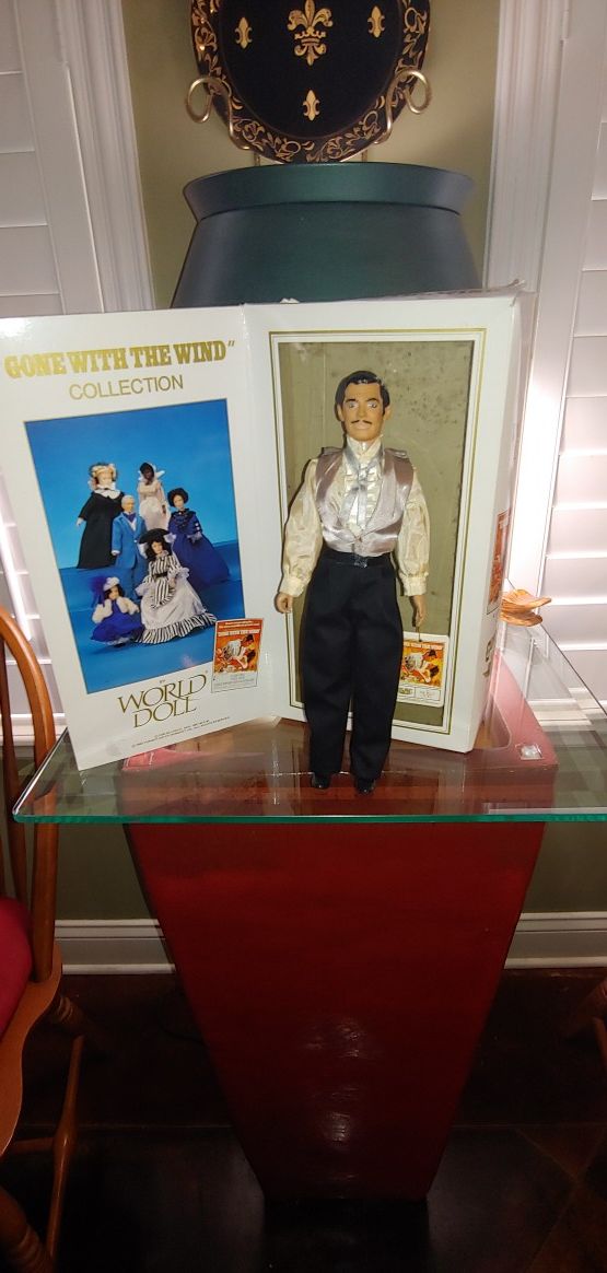RHETT BUTLER GWTW COLLECTIBLE