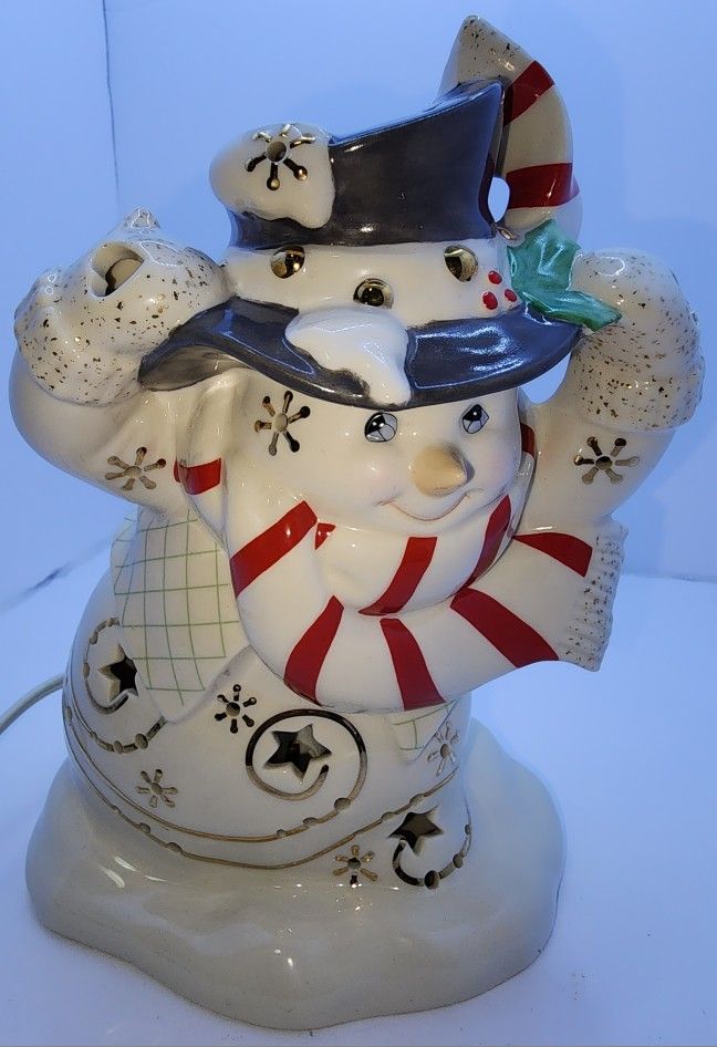 Lenox Occasions 2003 Lighted Snowman