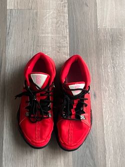 Boys shoes