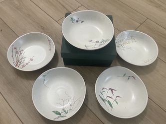 Japanese Porcelain Plates