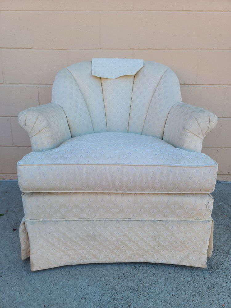 Vintage Modern Shell Rocking Swivel Chair 
