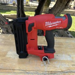 Milwaukee Nail Gun