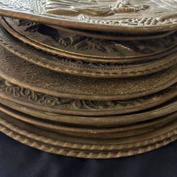 Vintage Brass Wall Hanging Plates 