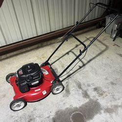 Like New Troy Bilt Lawn Mower